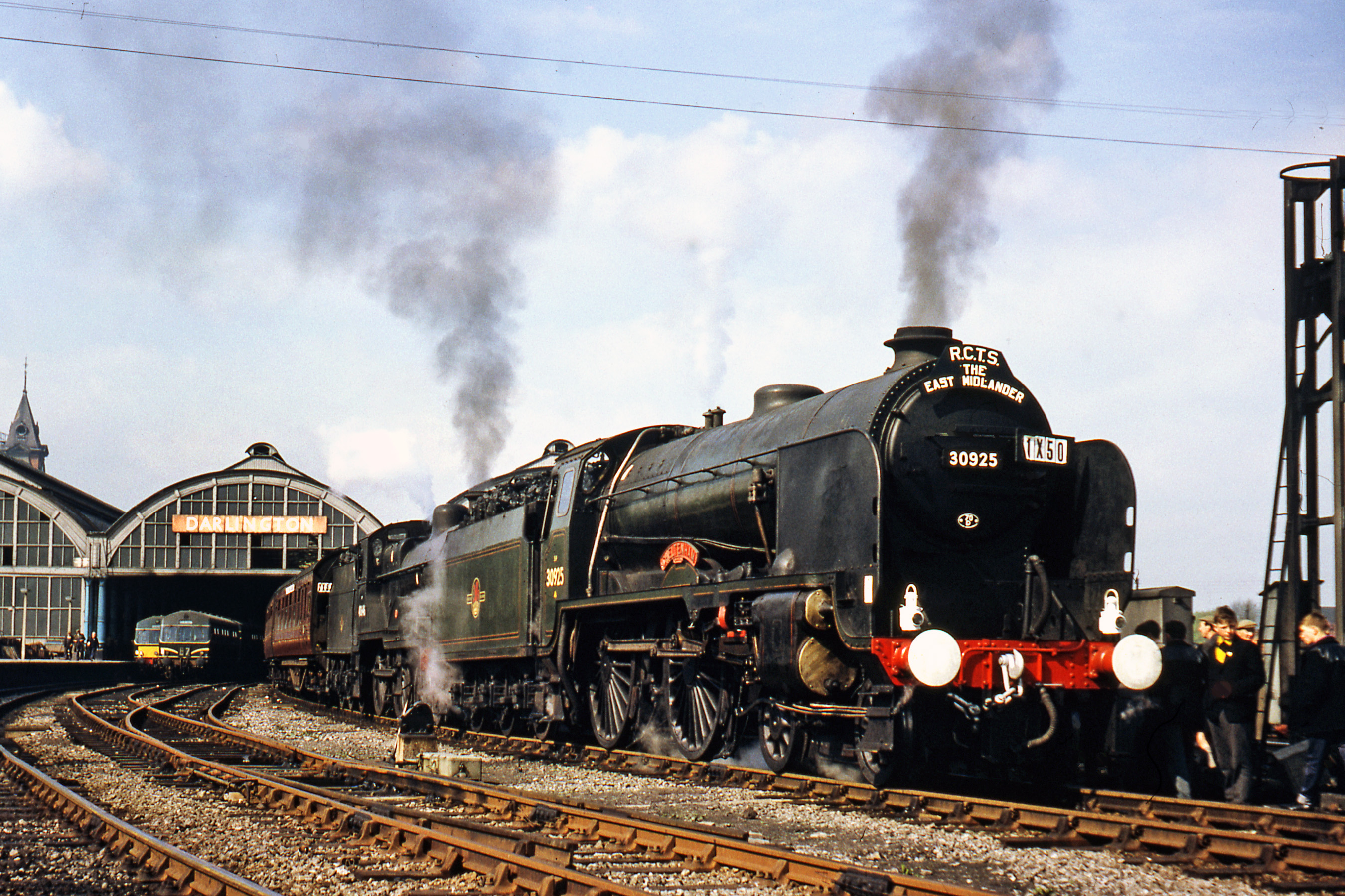 No.30925 Cheltenham is a long way from home as it prepares to leave Darlington with the RCTS’ ‘East Midlander’ railtour on May 13, 1962.  ColourRail.com