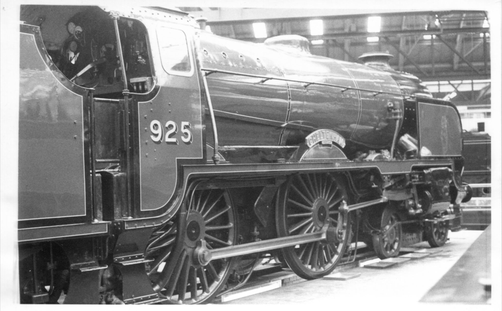 925 positioned at the turntable in the Great Hall of the National Railway Museum, York, on 31st March 1981. This was the sixth year of the new NRM at York. Roger Darsley