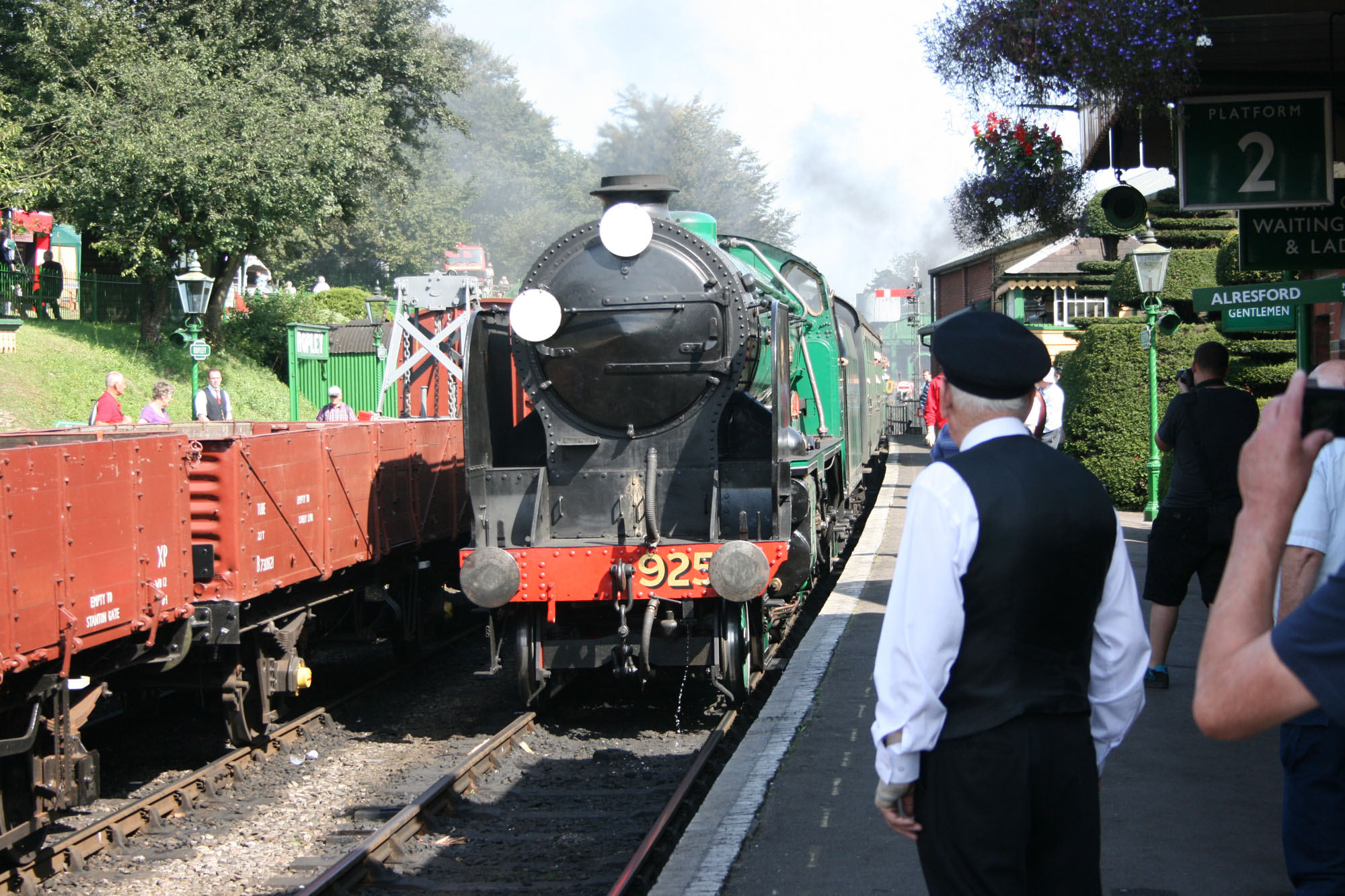 925 Cheltenham waiting to depart from Ropley for Alresford. 9th September 2012. Dave Mant